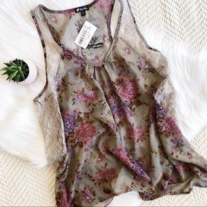 Floral lace tank top
